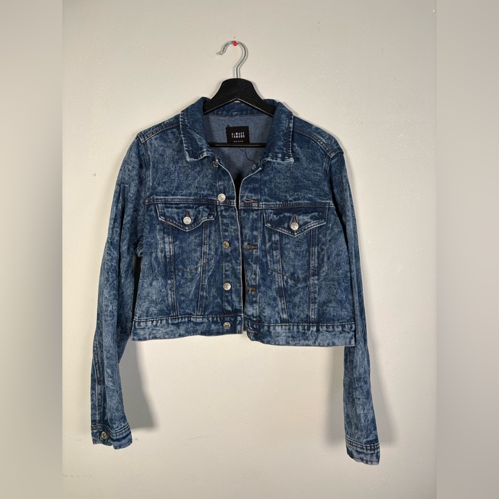 Women's Classic Blue Denim Jacket